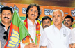 Kumar Bangarappa walks away from Cong, joins BJP